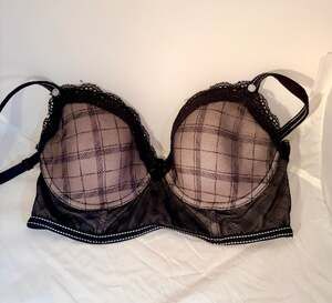 Victoria's Secret Sexy Little Things Black Grid Mesh Lace Longline Bra 34C